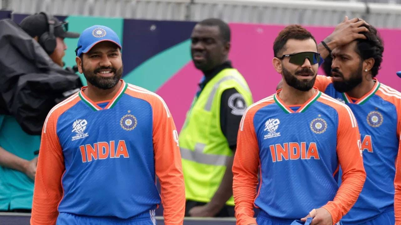 Ind vs Afg : रोहित, विराटला आज अफगाणिस्तानच्या 'या' दोन बॉलरपासून संभाळून राहण्याची गरज Ind vs Afg : रोहित, विराटला आज अफगाणिस्तानच्या 'या' दोन बॉलरपासून संभाळून राहण्याची गरज