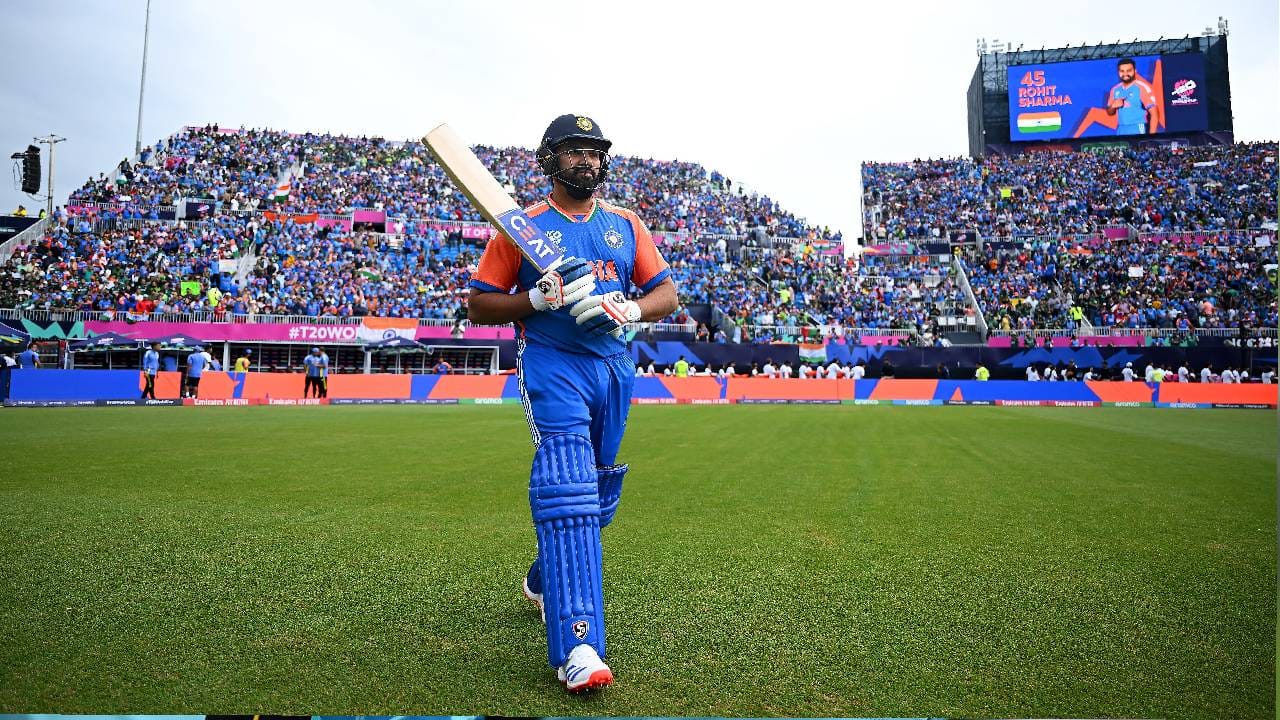 IND vs PAK : पहिल्याच षटकात रोहित शर्मा शाहीन आफ्रिदीच्या रडारवर, झालं असं की...