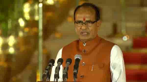 मामाजी ऊर्फ शिवराज सिंह चौहान यांनी प्रथमच घेतली केंद्रिय मंत्रिपदाची शपथ