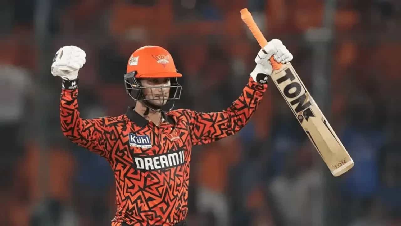 Abhishek Sharma: 14 षटकार, 4 चौकार, अभिषेक शर्माची वादळी खेळी, पाहा व्हीडिओ
