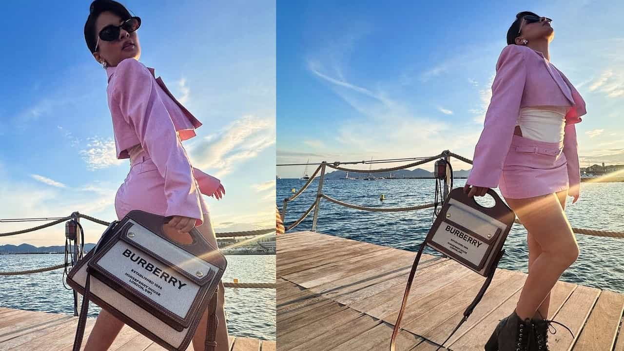 अभिनेत्री सोनाक्षी सिन्हा हिने स्वतःचे काही फोटो सोशल मीडियावर पोस्ट केले आहे. तिच्या प्रत्येक पोस्टवर चाहत्यांकडून कमेंट आणि लाईक्सचा वर्षाव होत असतो.