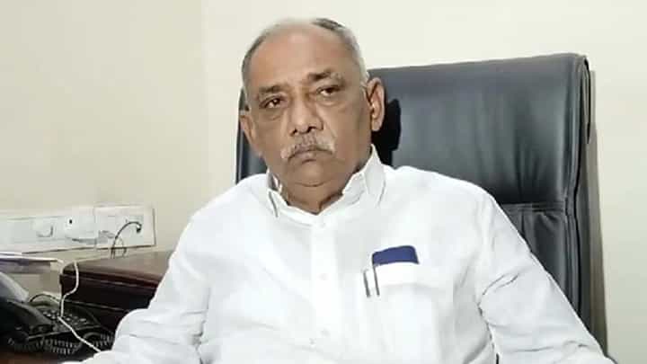 राज्यातील मराठ्यांना कुणबी प्रमाणपत्र मिळणार की नाही? ओबीसी महासंघाच्या अध्यक्षांनी स्पष्टच सांगितलं... राज्यातील मराठ्यांना कुणबी प्रमाणपत्र मिळणार की नाही? ओबीसी महासंघाच्या अध्यक्षांनी स्पष्टच सांगितलं...