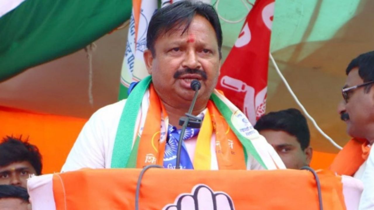 अमरावतीचे नवनिर्वाचित खासदार बळवंत वानखेडे यांचा राजीनामा, कारण... अमरावतीचे नवनिर्वाचित खासदार बळवंत वानखेडे यांचा राजीनामा, कारण...