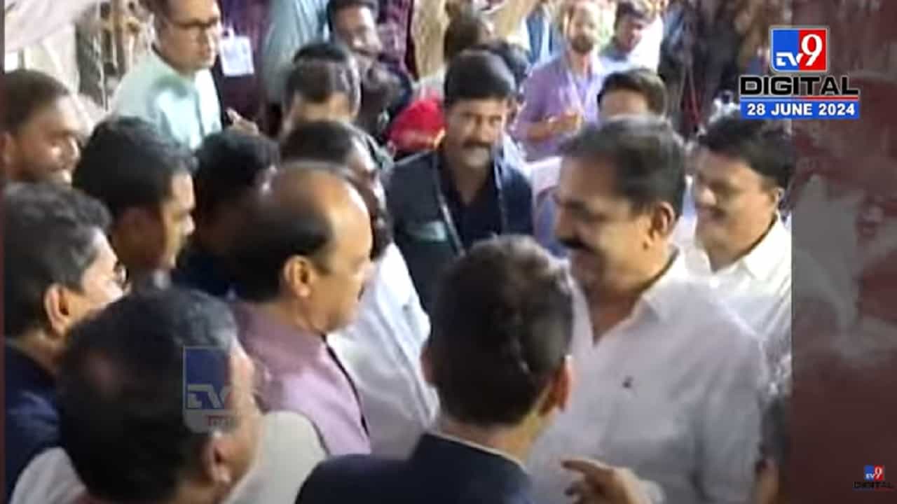 Maharashtra Budget 2024 : काल फडणवीस- ठाकरे तर आज हे दोन नेते आमनेसामने; काय झाली चर्चा?