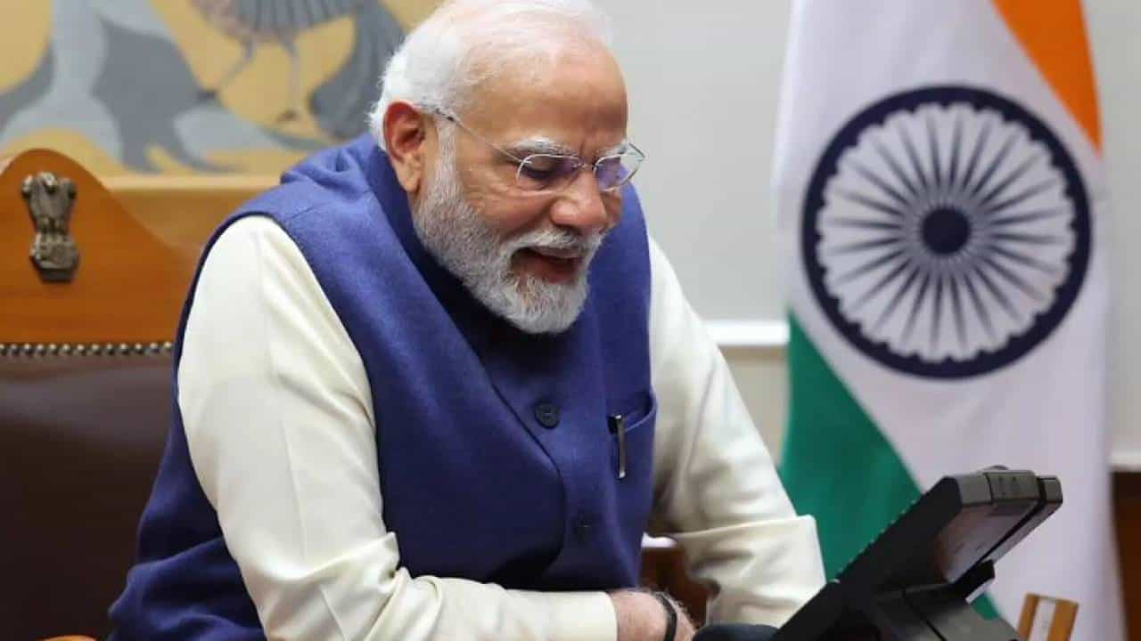 T20 World Cup 2024 : इंडिया टीममधील 'या' प्लेअर्सना थेट मोदींचा फोन, नेमकं काय म्हणाले?