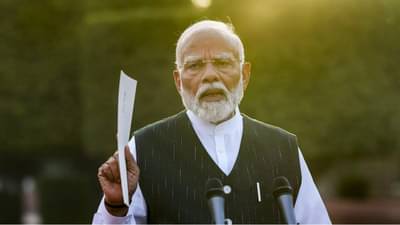 मोदी 3.0 : मोदींच्या कॅबिनेटमधील सर्वांत धनवान मंत्री कोण ? एकाकडे 5 हजार कोटींची संपत्ती तर...