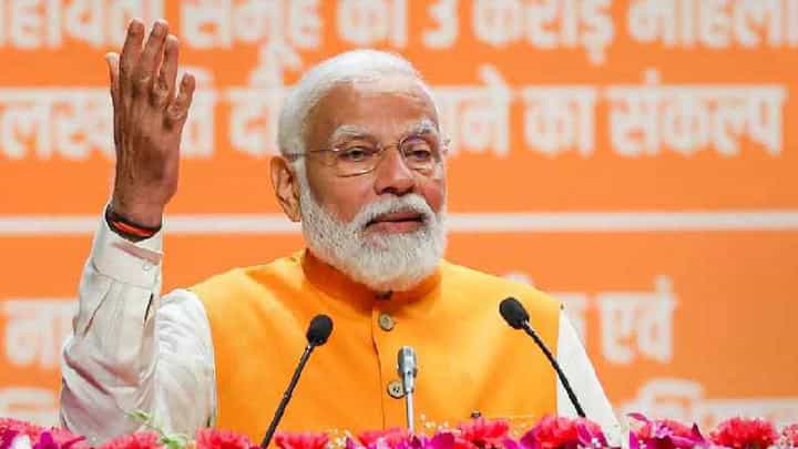 एक्झिट पोल म्हणजे गुवाहाटीत कापलेल्या..., 'सामना'तून मोदींसह भाजपवर हल्लाबोल एक्झिट पोल म्हणजे गुवाहाटीत कापलेल्या..., 'सामना'तून मोदींसह भाजपवर हल्लाबोल