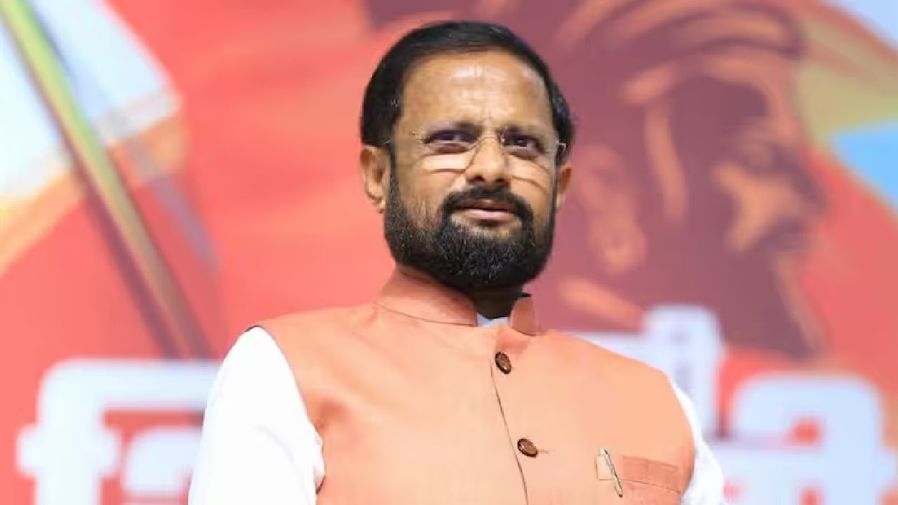 Thane Lok Sabha constituency Election Leading Result 2024 : शिंदेचा गड राखला, नरेश म्हस्केंचा दणदणीत विजय Thane Lok Sabha constituency Election Leading Result 2024 : शिंदेचा गड राखला, नरेश म्हस्केंचा दणदणीत विजय