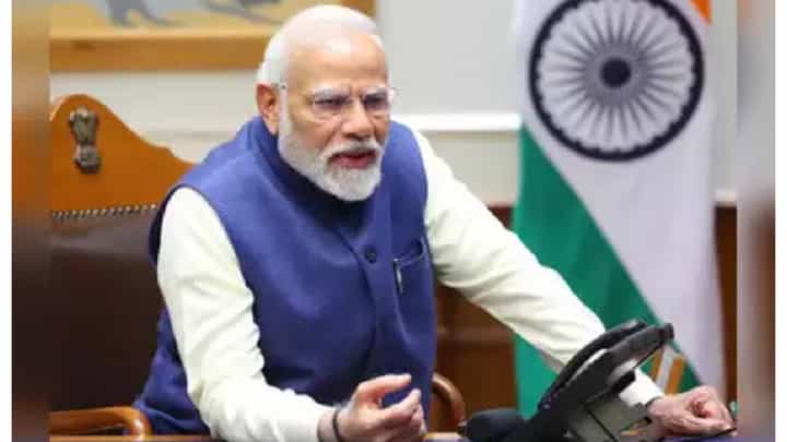 Modi 3.0 Cabinet : मोदींच्या शपथविधीसाठी केंद्रातून कुणा-कुणाला फोन? 'या' नवनिर्वाचित खासदारांनाही मंत्रिपदाची लॉटरी Modi 3.0 Cabinet : मोदींच्या शपथविधीसाठी केंद्रातून कुणा-कुणाला फोन? 'या' नवनिर्वाचित खासदारांनाही मंत्रिपदाची लॉटरी
