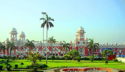 भारतातील 5 सर्वात सुंदर रेल्वे स्थानक, महाराष्ट्रातील या रेल्वे स्थानकाचा समावेश