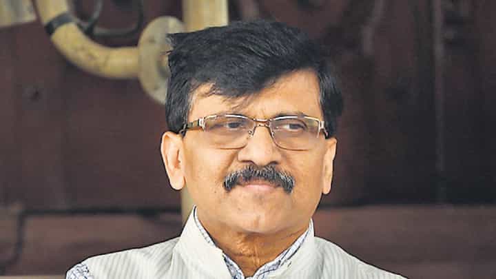 संजय राऊत भिXXXX, गोपीचंद पडळकरांचा जहरी भाषेत पलटवार, कोणत्या टीकेला दिलं प्रत्युत्तर? संजय राऊत भिXXXX, गोपीचंद पडळकरांचा जहरी भाषेत पलटवार, कोणत्या टीकेला दिलं प्रत्युत्तर?