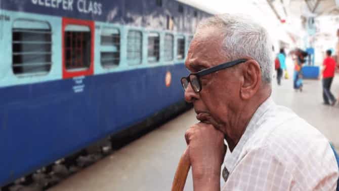 ज्येष्ठ नागरिकांना रेल्वे भाड्यात सवलत मिळणार ? कॉंग्रेस खासदाराने रेल्वे मंत्र्यांना....