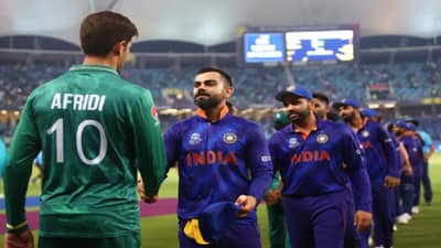 IND vs PAK Head To Head:  टीम इंडियाच पाकिस्तानवर सरस, आकडे एकदम एकतर्फी