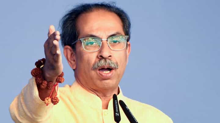 पावसाळी अधिवेशन वादळी ठरण्याची शक्यता, खोके सरकारच्या निरोपाचं अधिवेशन, ठाकरेंची जळजळीत टीका पावसाळी अधिवेशन वादळी ठरण्याची शक्यता, खोके सरकारच्या निरोपाचं अधिवेशन, ठाकरेंची जळजळीत टीका