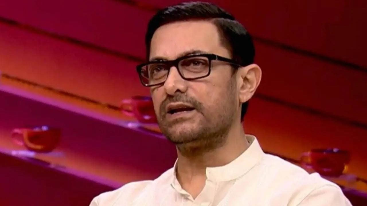 ज्या इमारतीत आधीच 9 फ्लॅट्स, तिथेच आमिर खानने विकत घेतला कोट्यवधींचा