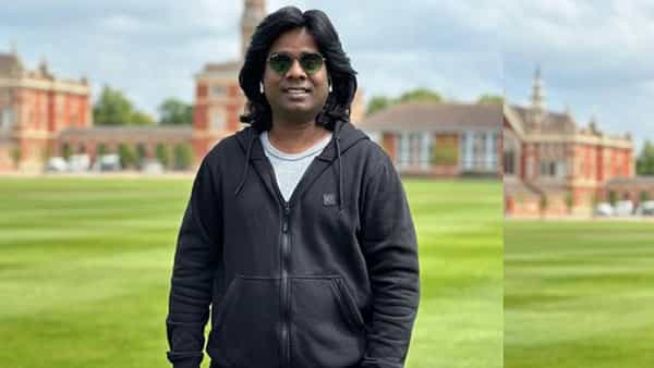 सध्या सोशल मीडियाचा जमाना आहे. सोशल मीडियावर तुम्हाला प्रसिद्धी मिळते. जगाच्या कामाकोपऱ्यातील माणसांपर्यंत तुम्ही पोहचू शकता. तसं या माध्यमाचे काही तोटेदेखील आहेत. काही लोक तुमच्याबाबत वाईट शब्दात कमेंट करून तुमचं मनोबल खचवू शकतात. यावर अभिनेता गौरव मोरे याने भाष्य केलंय.