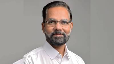 दूध दरवाढीच्या मुद्द्यावरून शेतकरी आक्रमक; किसान सभेच्या अजित नवलेंचा सरकारला इशारा