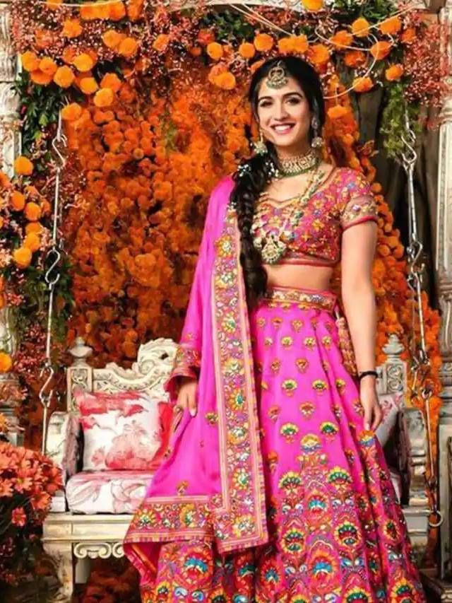 Radhika - कोण आहेत अनंत अंबानी आणि राधिकाच्या रिसेप्शनमध्ये आलेल्या 'त्या' आजी? नमस्कार करत...