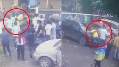 Video : पळून पळून मारहाण... जत्रा जमली, पण कुणीही वाचवलं नाही; त्या रिसॉर्टवर असं काही घडलं... सीसीटीव्ही फुटेज व्हायरल