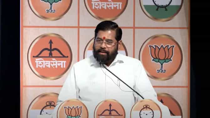 CM Eknath Shinde : एकदा मार पडलाय, आता गाफील राहू नका, विधानसभेपूर्वी ताकही फुंकून पिण्याच्या मुख्यमंत्र्यांच्या कानपिचक्या