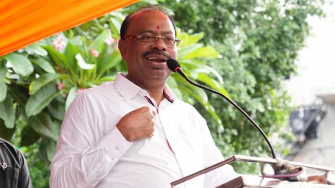 भाजपचं शिष्टमंडळ केंद्रीय निवडणूक आयोगाच्या भेटीला; चंद्रशेखर बावनकुळे म्हणाले...