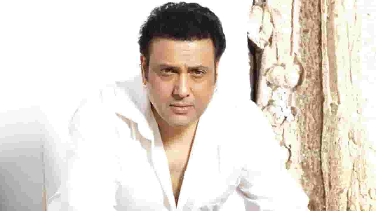 अभिनेता गोविंदा रुग्णालयात दाखल, स्वतःच्या हातून बंदुकीतून सुटली गोळी अन्... अभिनेता गोविंदा रुग्णालयात दाखल, स्वतःच्या हातून बंदुकीतून सुटली गोळी अन्...