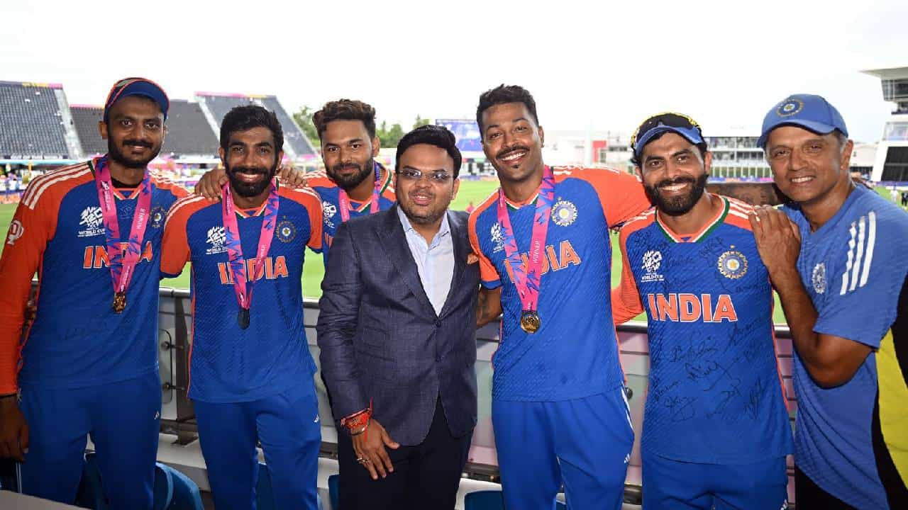 काय ते इथेच...! हार्दिक पंड्याला ज्या मैदानात डिवचलं, तिथेच त्याच्या नावाचा होतोय जयघोष Watch Video