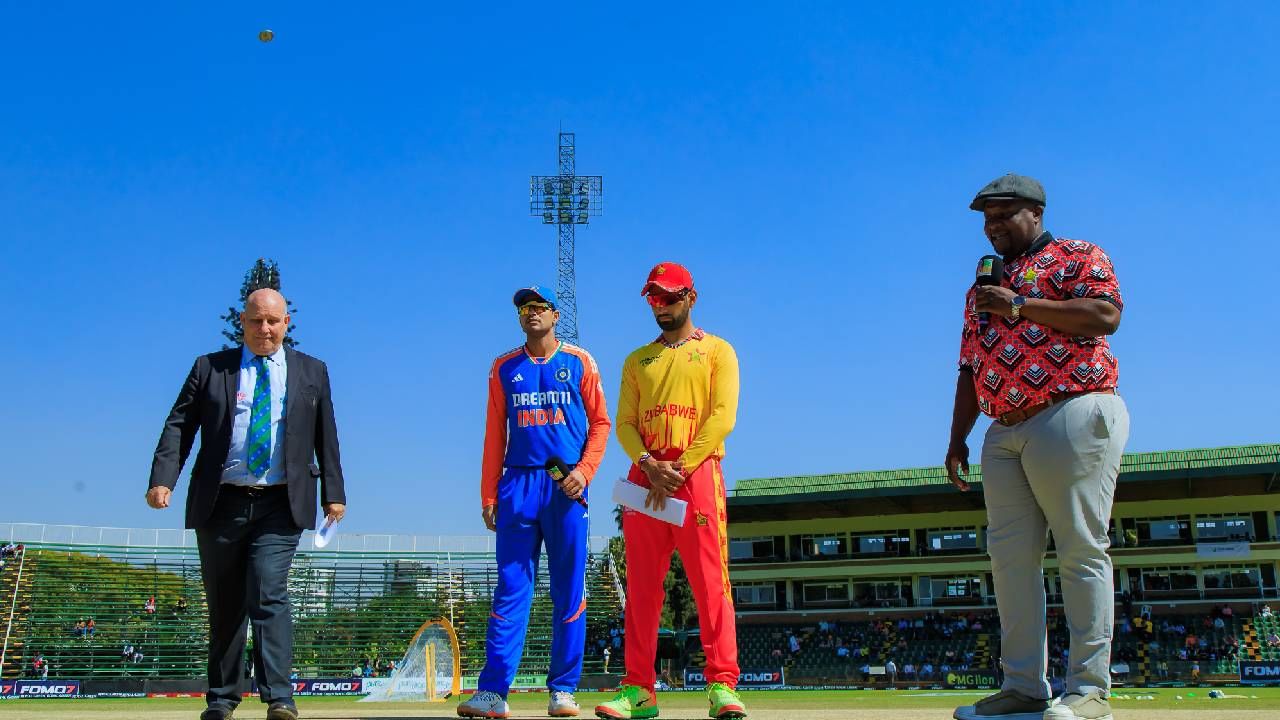 IND vs ZIM 3rd T20 : नाणेफेकीचा कौल भारताच्या बाजूने, शुबमन गिलने फलंदाजी घेत अशी निवडली प्लेइंग इलेव्हन IND vs ZIM 3rd T20 : नाणेफेकीचा कौल भारताच्या बाजूने, शुबमन गिलने फलंदाजी घेत अशी निवडली प्लेइंग इलेव्हन