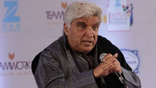 तेव्हा तुमचे बाप-दादा इंग्रजांचे तळवे चाटत होते; जावेद अख्तर भडकले