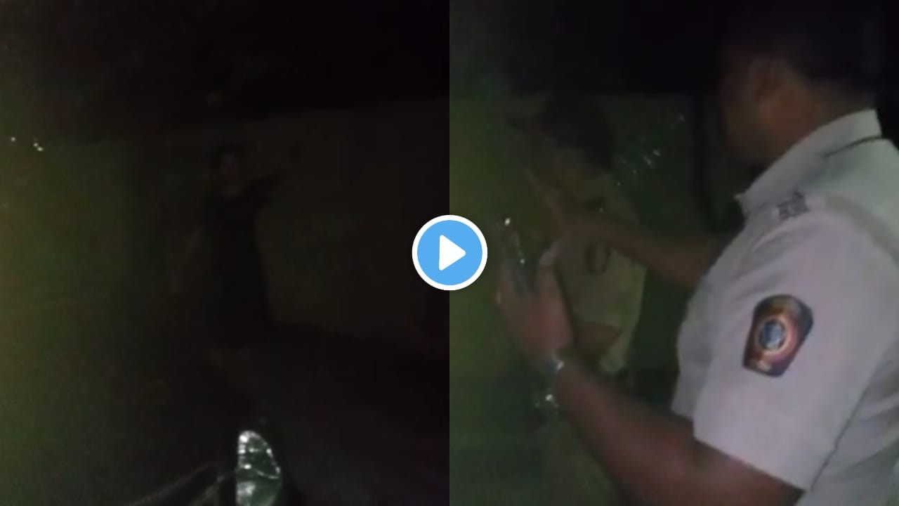 पूजा खेडकरांच्या आईचा आणखी एक व्हिडीओ समोर, मेट्रो कर्मचाऱ्यांसह पोलिसांशीही घातली हुज्जत पूजा खेडकरांच्या आईचा आणखी एक व्हिडीओ समोर, मेट्रो कर्मचाऱ्यांसह पोलिसांशीही घातली हुज्जत