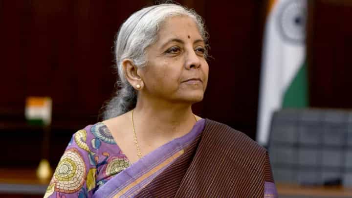 Budget 2024 : केंद्रीय अर्थमंत्री निर्मला सीतारमण यांच्या अर्थसंकल्पातील जाणून घ्या, 'या' 10 मोठ्या घोषणा Budget 2024 : केंद्रीय अर्थमंत्री निर्मला सीतारमण यांच्या अर्थसंकल्पातील जाणून घ्या, 'या' 10 मोठ्या घोषणा