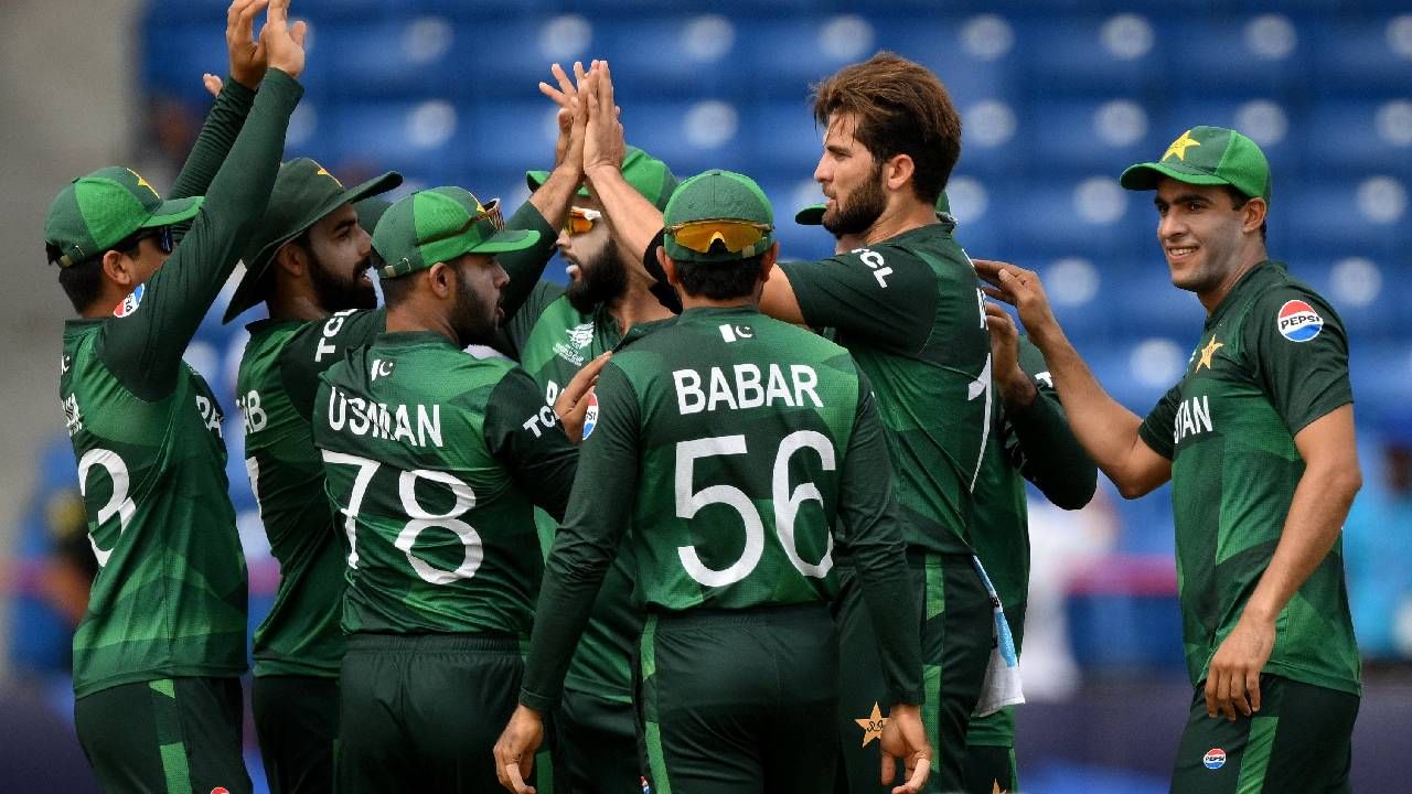 पाकिस्तानच्या स्टार क्रिकेटपटूची खुलेआम इज्जत काढली, व्हिडीओ पोस्ट करताना लिहिलं असं काही