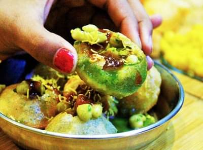 पाणीपुरी आवडीने खातायं, तर ही बातमी वाचा, FSSAI च्या अहवालाने खळबळ