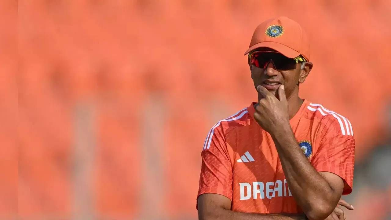 Rahul Dravid : मोठ्या मनाचे राहुल द्रविड, याच कारणासाठी BCCI कडून मिळणारा इतक्या कोटीचा बोनस नाकारला