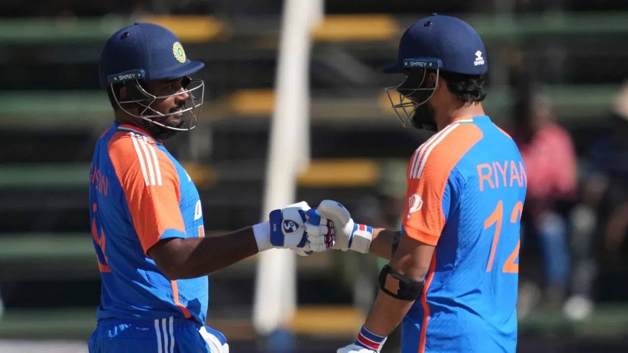 IND vs ZIM : शुबमन गिल कर्णधार नसताना..., रियान परागने व्यक्त केल्या अशा भावना IND vs ZIM : शुबमन गिल कर्णधार नसताना..., रियान परागने व्यक्त केल्या अशा भावना