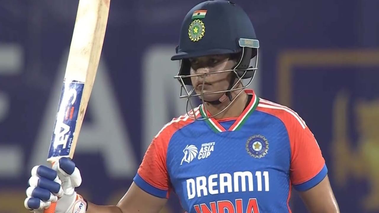 WIND vs WNEP: शफाली वर्माची विस्फोटक खेळी, नेपाळला 179 रन्सचं टार्गेट WIND vs WNEP: शफाली वर्माची विस्फोटक खेळी, नेपाळला 179 रन्सचं टार्गेट