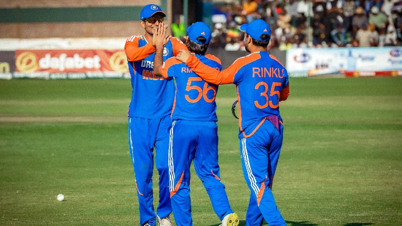 IND vs ZIM 3rd T20 : वर्ल्डकप संघातून आलेल्या संजू, जयस्वाल आणि दुबेला प्लेइंग इलेव्हनमध्ये संधी, शुबमनने कापला या तिघांचा पत्ता IND vs ZIM 3rd T20 : वर्ल्डकप संघातून आलेल्या संजू, जयस्वाल आणि दुबेला प्लेइंग इलेव्हनमध्ये संधी, शुबमनने कापला या तिघांचा पत्ता