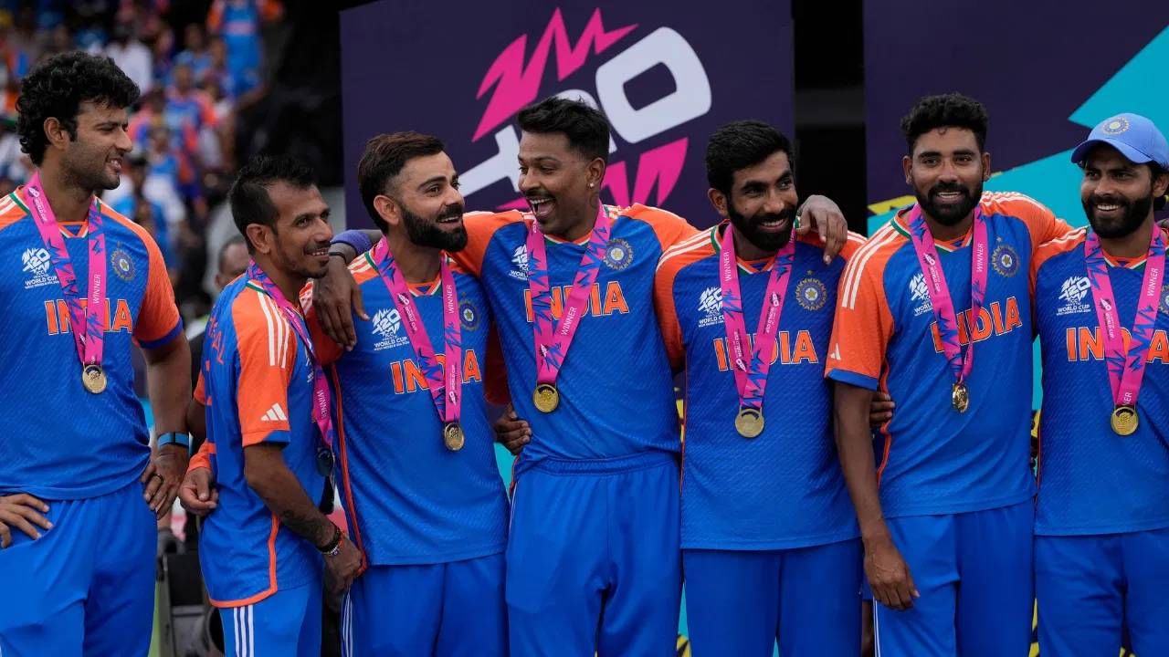India Won T20 World Cup 2024 : 'या' दिवशी भारतात परतणार वर्ल्ड चॅम्पियन्स, BCCI कडून खास व्यवस्था