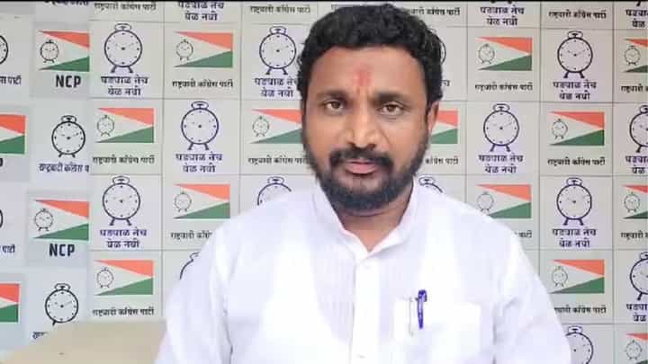'लायकी नसलेल्या अमोल मिटकरींनी बडबड थांबवावी, नाहीतर...', मनसे नेत्यानं दिला इशारा? 'लायकी नसलेल्या अमोल मिटकरींनी बडबड थांबवावी, नाहीतर...', मनसे नेत्यानं दिला इशारा?