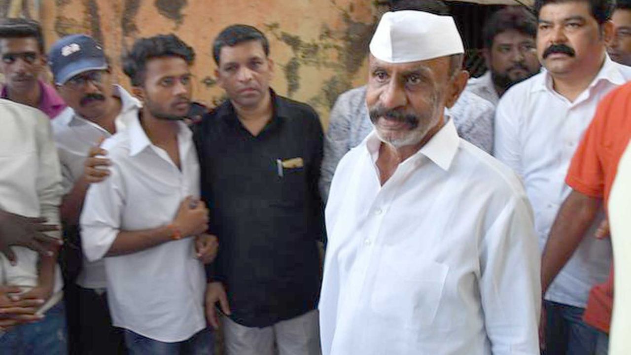 खंडणी प्रकरणात ट्विस्ट, अरुण गवळी संदर्भातील कागदपत्रे गहाळ झाल्याची धक्कादायक माहिती उघड खंडणी प्रकरणात ट्विस्ट, अरुण गवळी संदर्भातील कागदपत्रे गहाळ झाल्याची धक्कादायक माहिती उघड
