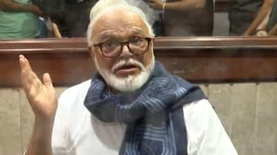 ‘मी सर्व अंगावर परफ्यूम-सेंट मारून जातो, उलट्या कशा होतील’, भुजबळांचा कुणाला खोचक टोला?