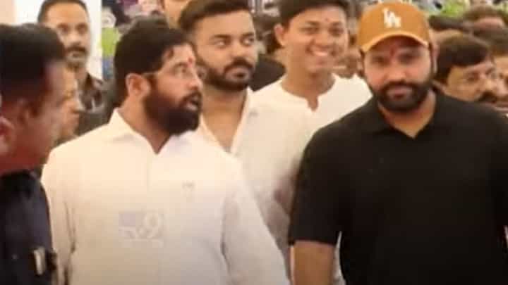 T20 World Cup 2024 : विधानभवनात वर्ल्डकप विजेत्या 'चॅम्पियन्स'चं मराठमोळ्या पद्धतीनं दणक्यात स्वागत T20 World Cup 2024 : विधानभवनात वर्ल्डकप विजेत्या 'चॅम्पियन्स'चं मराठमोळ्या पद्धतीनं दणक्यात स्वागत