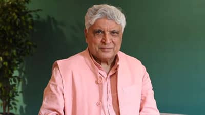 ती खूप दुखावली गेली पण..; पूर्व पत्नीसोबतच्या नात्याबद्दल जावेद अख्तर काय म्हणाले?