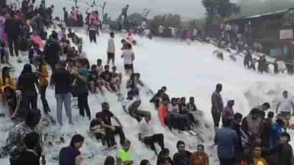 लोणावळ्याच्या धबधब्यात वाहून गेलेले अन्सारी अन् सय्यद कुटुंबीय त्या ठिकाणी का आले होते? धक्केत असलेल्या नातेवाईकांनी सांगितले...