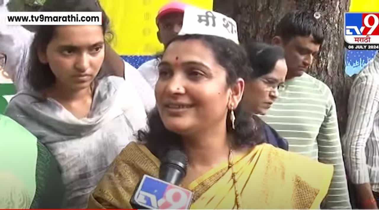 निलेश लंके यांचे जनआक्रोश आंदोलन, पत्नी आणि आईने आंदोलन स्थळी चुल पेटविली निलेश लंके यांचे जनआक्रोश आंदोलन, पत्नी आणि आईने आंदोलन स्थळी चुल पेटविली