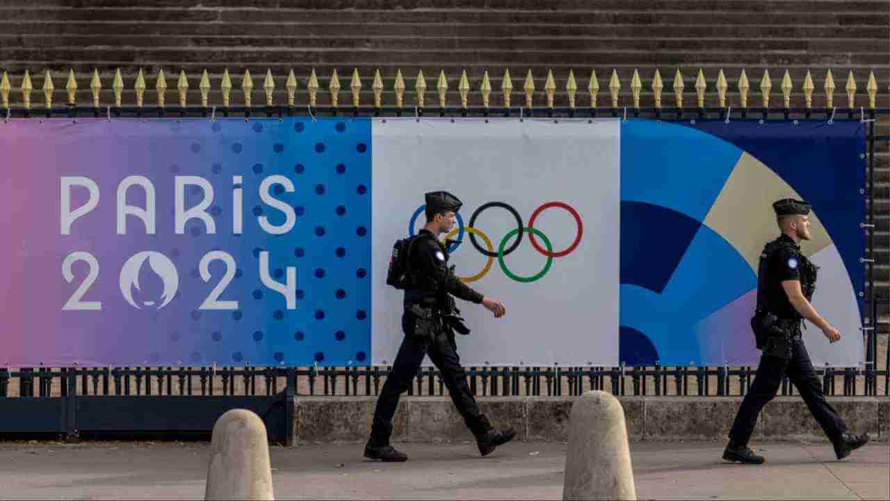 Paris Olympics 2024 :  पॅरिस ऑलिम्पिकच्या ओपनिंग सेरेमनीआधी मोठा राडा, तोडफोड, जाळपोळ