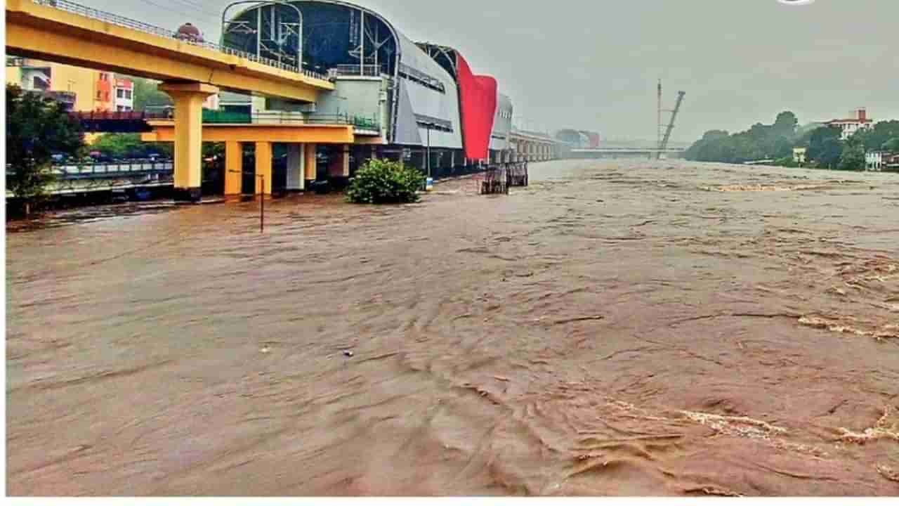 Maharashtra Rain: पुण्यासह राज्यात पावसाची विश्रांती, परंतु रेड अलर्टमुळे आठ जिल्ह्यांमधील शाळा बंद, मुंबईत शाळा सुरु होणार