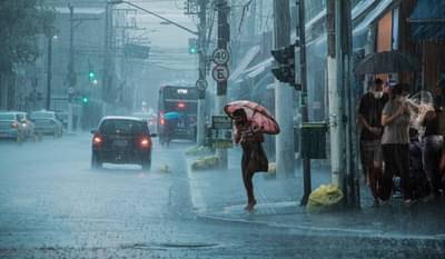 Maharashtra Rain Forecast : ‘या’ महिन्यात महाराष्ट्र चिंब भिजणार, तुमच्या जिल्ह्यात कसा पडणार पाऊस? अलर्ट जारी; हवामान खात्याकडून मोठं अपडेट