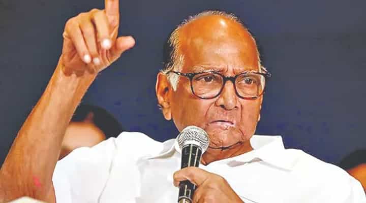 मराठा समाजाला फसवणारा सर्वांत बेईमान नेता शरद पवार; कोणाची जहरी टीका? मराठा समाजाला फसवणारा सर्वांत बेईमान नेता शरद पवार; कोणाची जहरी टीका?
