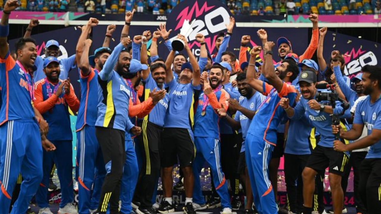 वर्ल्ड कप जिंकल्यानंतर आयसीसीकडून टीम इंडियाला आनंदाची बातमी, 2 खेळाडूंना लॉटरी